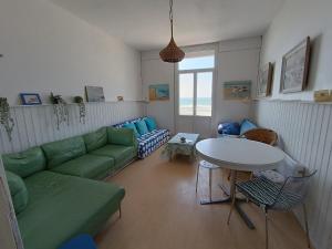 Appartements appartement avec une superbe vue mer - 0014 : photos des chambres