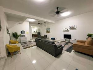 DAster Saras Homestay Seremban-Malay Only