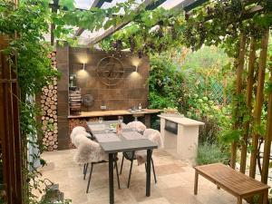 Villas Family Villa Augflor with Pool and Garden : photos des chambres