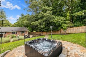 Wild West Pool Sportcourt Hot Tub Fire Pit