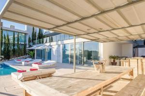 JAMES SIB33 - contemporary design villa with pool Cap Martinet Ibiza