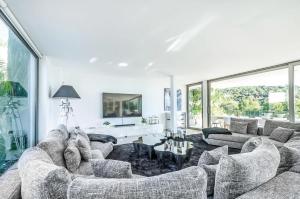 JAMES SIB33 - contemporary design villa with pool Cap Martinet Ibiza