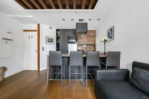 Le Sorrento - 2 prs - Métro 12 - Proche Paris