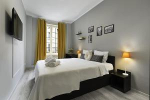 Elite Apartments Old Town Center