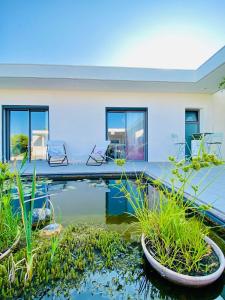 B&B / Chambres d'hotes Les Poissons Rouges : photos des chambres