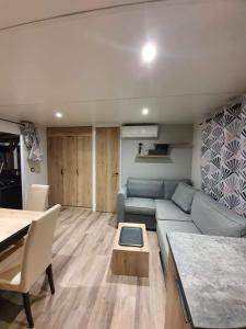 La Réserve 4 étoiles à Gastes emplacement 594 3CH 1SDB 8 personnes