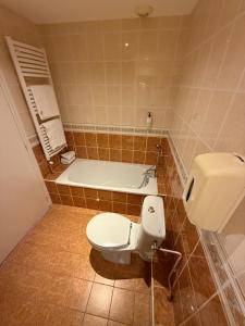 Hotels Hotel Edenia - Spa Estime&Sens : photos des chambres