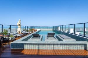 Get By Side #503 - Studio em Bessa por Carpediem