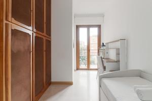GuestHost - MM3 Corvetto Bright Apartment Milano