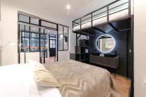 Appartements Charmant appartement paris center design Montmartre : photos des chambres