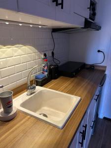 Waves Studio La Hacienda