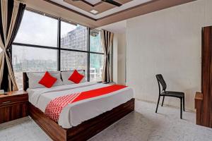 New Hotel France - 3-star hotels in Surat
