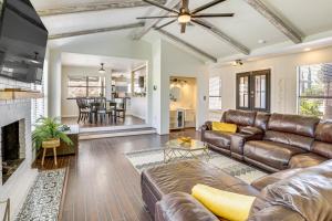 El Paso Oasis Near Franklin Mountains State Park