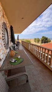 Heraklia villa sea view pool & jacuzzi