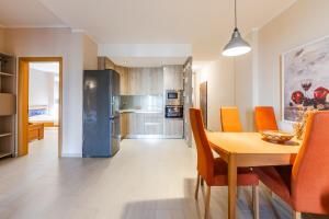 Marina Mirage Apartment