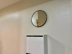 Bright Corner 2BR Suite with Bathtub Uptown BGC