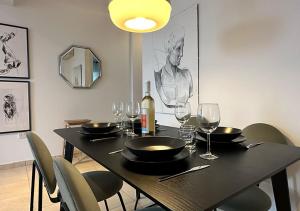 The Seven - One Bedroom Apartment