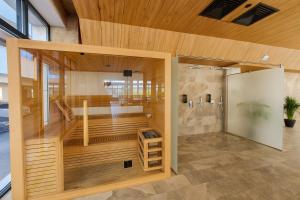 Alezzi Odyssey Aparthotel