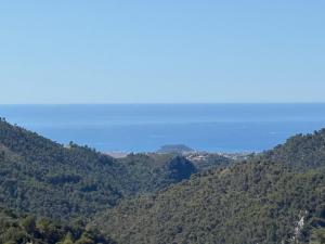 Villa Horizon Blue - Serene Mediterranean Escape