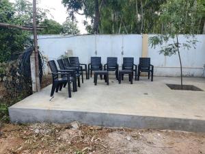 Sivarama garden resort AC 4 Bed rooms, swimming pool 4BHK room , Box cricket, open living hall, BOrn fair, BBQ, kichan with equipment , near beach to dora thota road