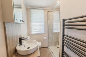 Oakcliff Holiday Park