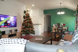 Setting the right vibes.