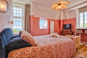 Appartements Studio de Charme Vue Mer dans Villa Belle Epoque a Houlgate : photos des chambres