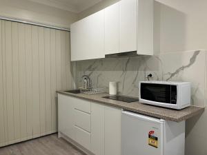 Peaceful Studio Hidden in Kingsgrove