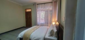 MIKUMI RESORT AND SAFARI Hotel