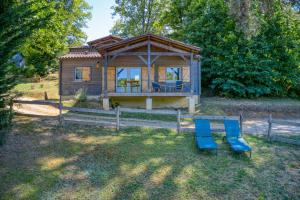 Chalets gite&spa privatif -le bois de la pause- : photos des chambres