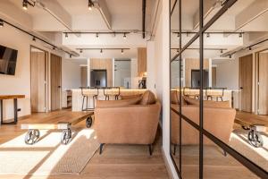 Central, Modern Apartment in Envigado