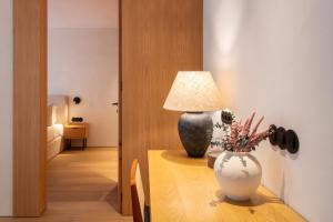 Verde Almada 3d by LovelyStay