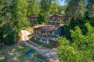 Chalets gite&spa privatif -le bois de la pause- : photos des chambres