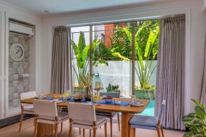 Casa Aurem - Luxury 4bhk villa with pool