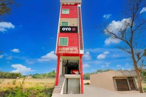 Hotel O Aarush Hotel And Restaurant - 3hvězdičkové hotely ve městě Prayagraj