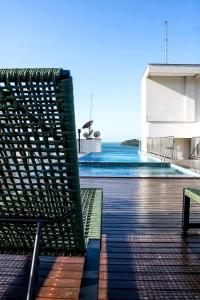 Flats Four Seasons by RD Stays