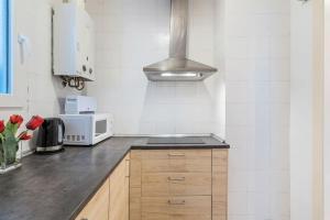 Avenida Gaudí View 2-Min to Sagrada