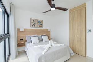 Spacious 3BD Penthouse Private Rooftop Sea Breeze - Oasis