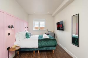 The Brae at The Balfour by Coorie Doon Stays