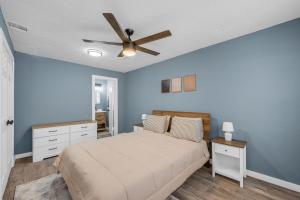 Confy and Cozy - Brand NEW Home