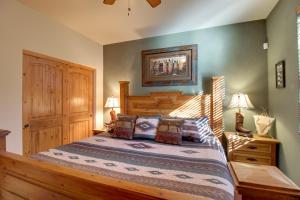 On-Site Trails and Deck Show Low Cabin!