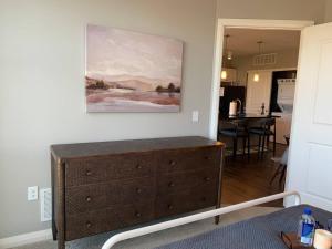 The City View Suite Garage Parking Top Floor!