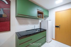 Apto 1 Quarto c Ar a 120m da Praia ESB0310