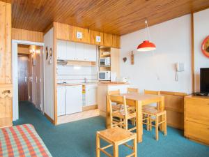 Studio sudouest ski aux pieds, Tignes, 4 pers. - FR-1-449-34