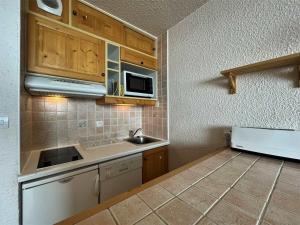 Appartement économique 6 pers, balcon sud, Les Menuires - FR-1-452-171
