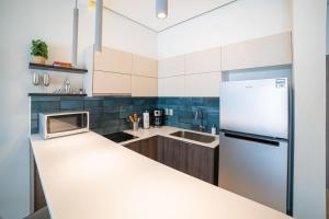 Ocean View 2bdr Luxury Condo - Free Beach Club
