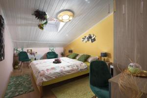 Holiday house Venus with Heated Pool and Hot Tub