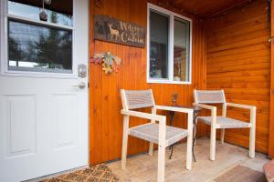 Idabel Lake Getaway near Kelowna & Big White