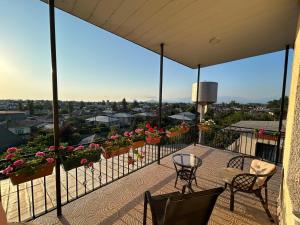 White Hotel Guesthouse