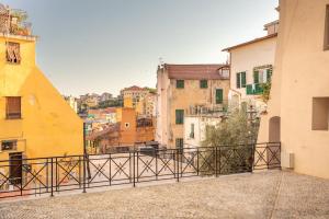Old Town Apartment Sanremo